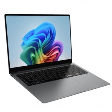 갤럭시북5 프로 NT960XHA-K51AG + NVMe SSD 1TB 추가